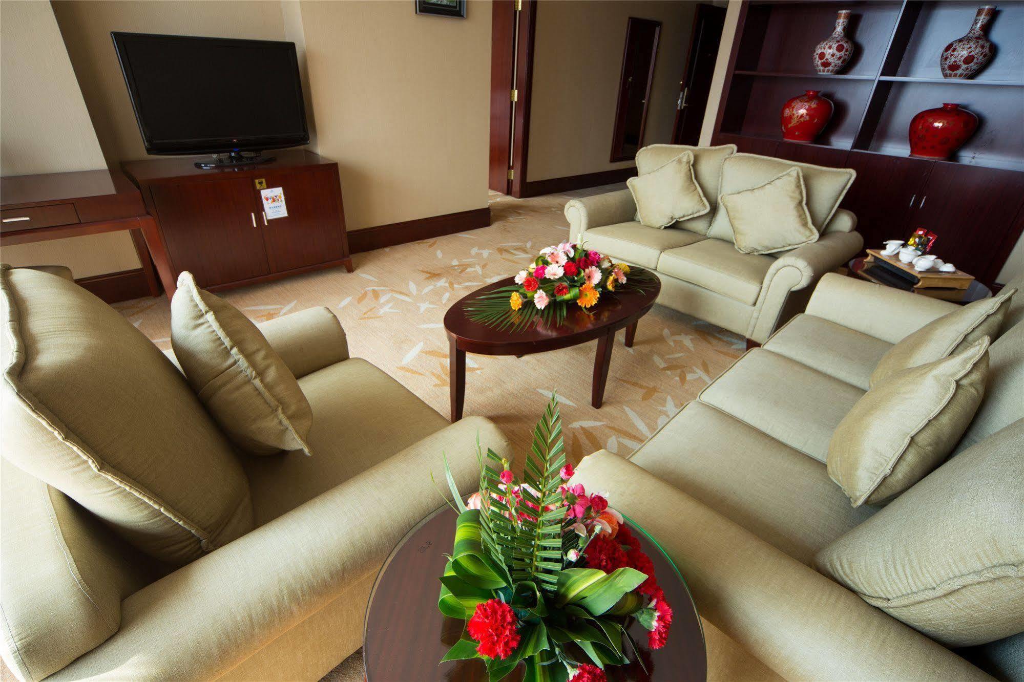 Da Cheng Shan Shui Hotel จางเจียเจี้ย ภายนอก รูปภาพ